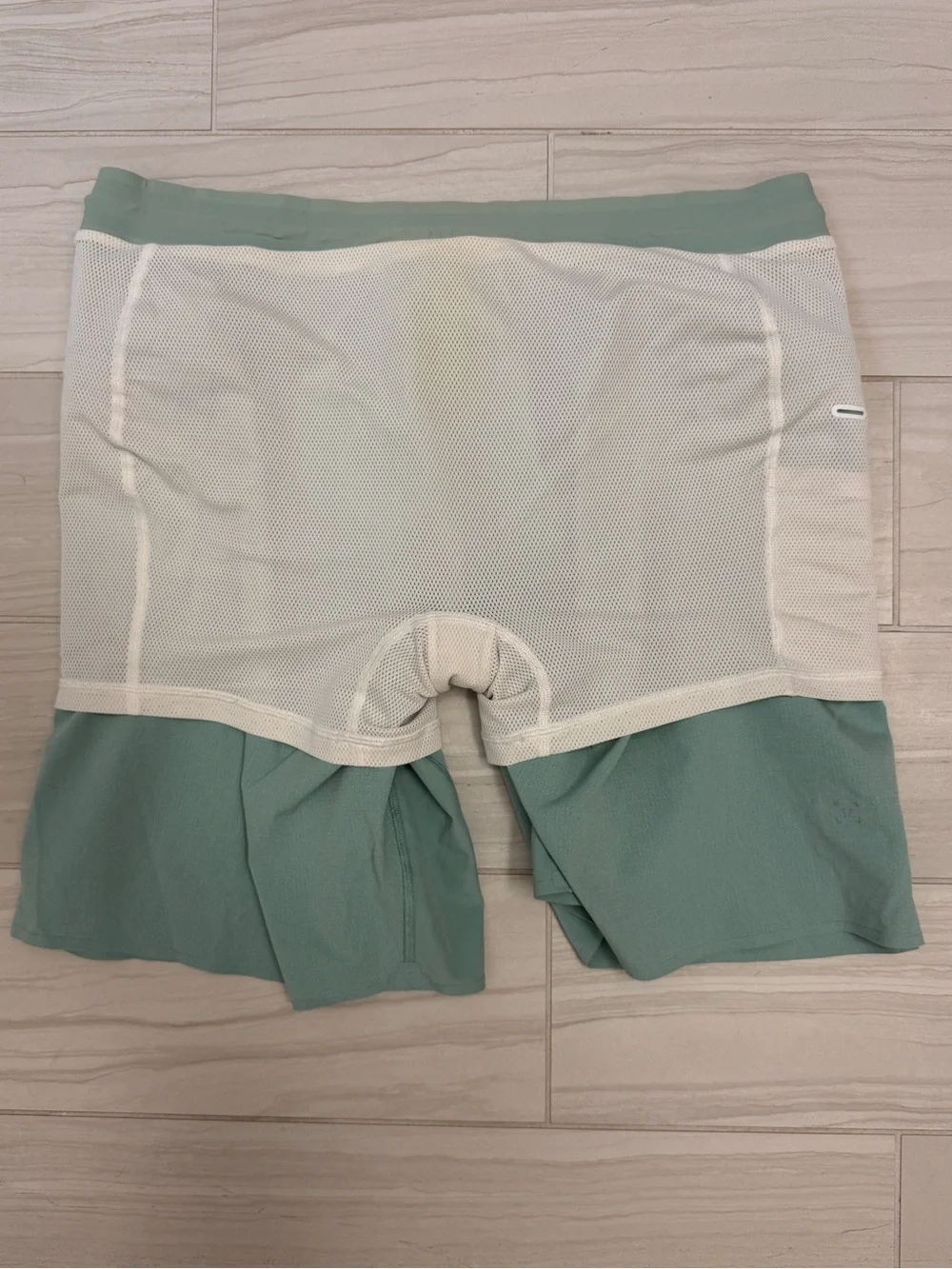 Lululemon Men’s Mesh-Panelled Tennis Shorts Sage Green Court Gym 7” Sz M